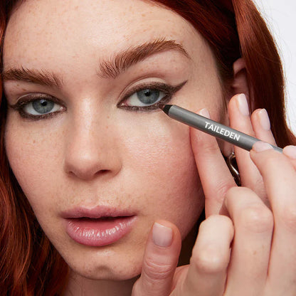 Final 3 hours 75% off:🌸 Longwear Eyeliner - Lightweight and Waterproof